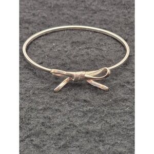 Vintage Silver Tone Bow Bangle Bracelet 7.5in SU CH Mark Non Magnetic